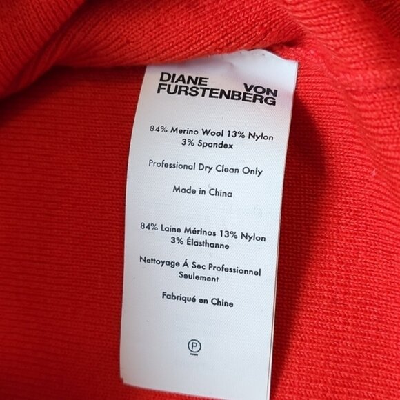 🎉 Diane Von Furstenberg rear cutout Sweater 🎉 - Picture 5 of 6